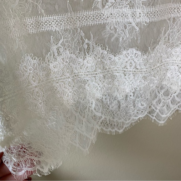 Theory White Lace Sheer Blouse Short Sleeve Top - Picture 4 of 5